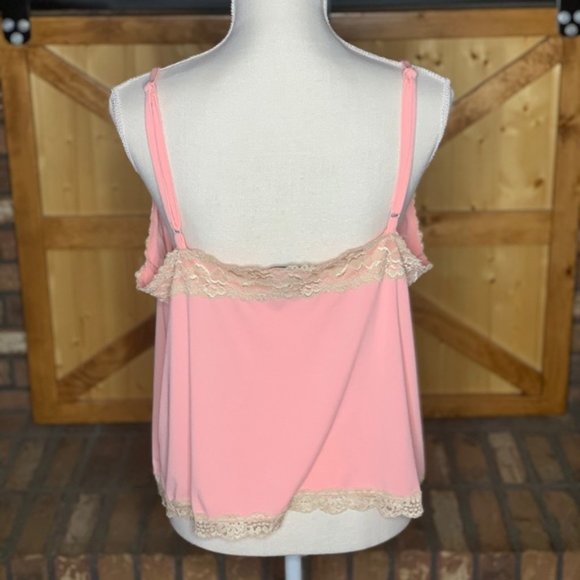 Women’s Lane Bryant Camisole with Lace Trim - Picture 2 of 4
